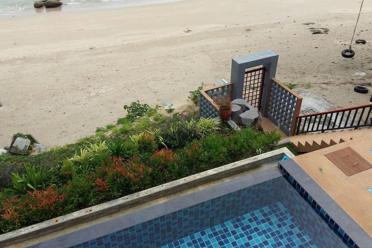 Koh Sirey Beachfront Pool Villa Пхукет Екстер'єр фото