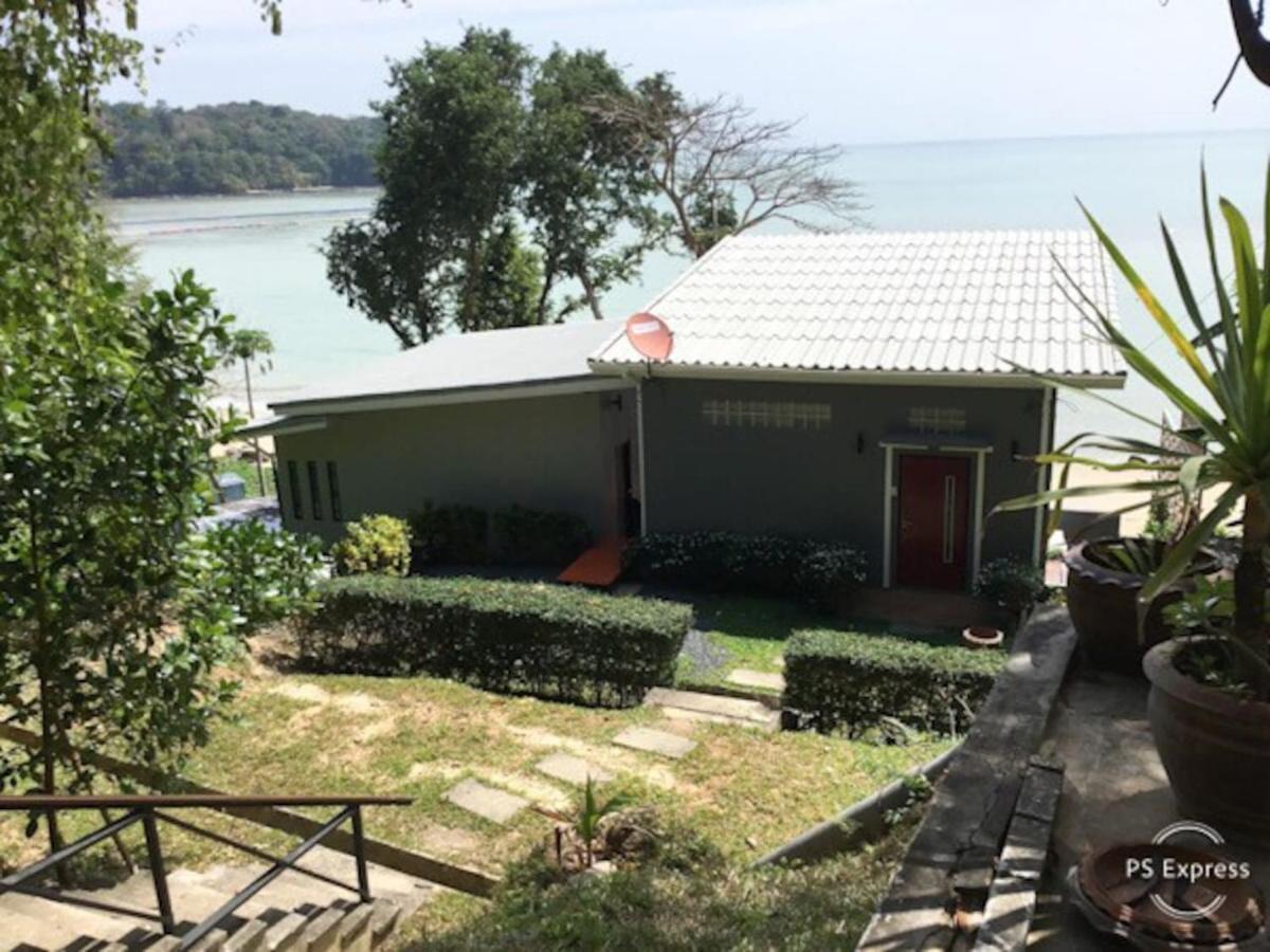 Koh Sirey Beachfront Pool Villa Пхукет Екстер'єр фото