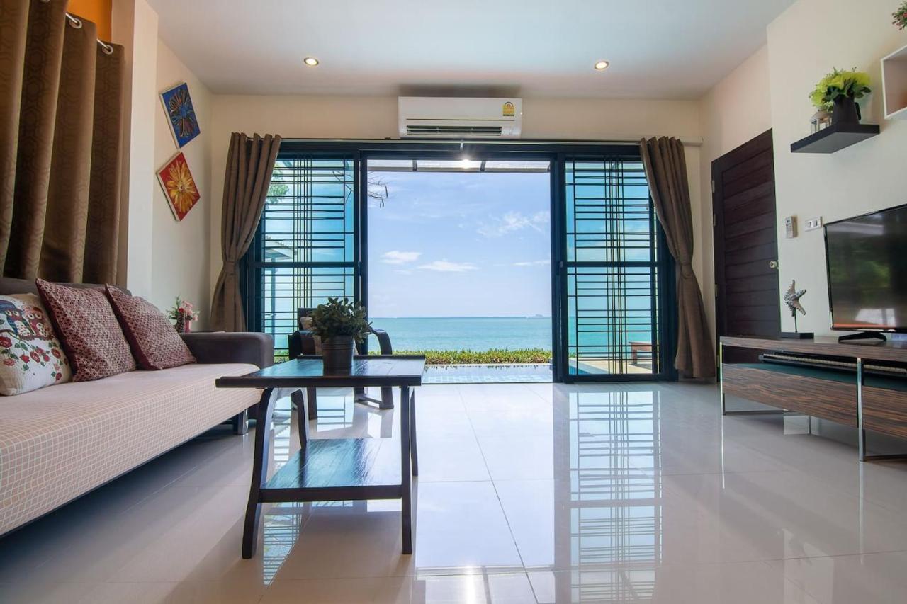 Koh Sirey Beachfront Pool Villa Пхукет Екстер'єр фото